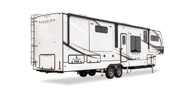 The Ultimate Fifth Wheel Guide & the Best Fifth Wheel RVs of 2023